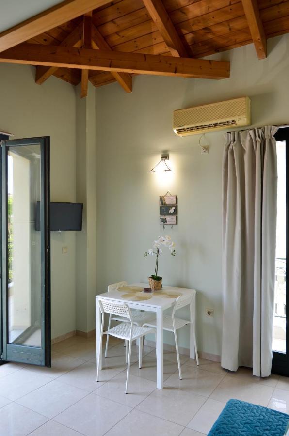 Sunny Corner Kalamata Exterior photo